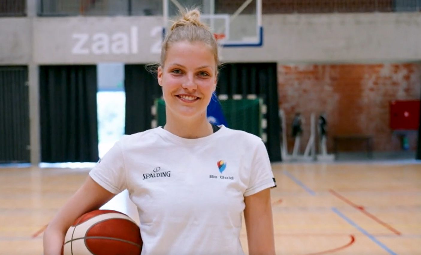 Nastja Claessens Futur Olympian - basketball