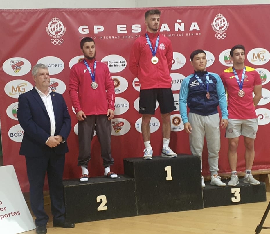 Médaille d'argent pour Ayub Musaev (lutte libre) au Grand prix de Madrid