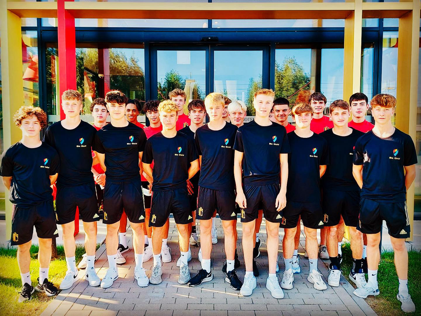 Be Gold U18 - U19