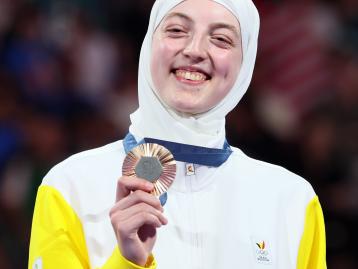 Bronzen Sarah Chaâri